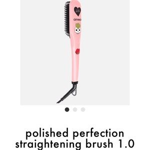 Amika Polished perfection straightening brush 🔥🔥
